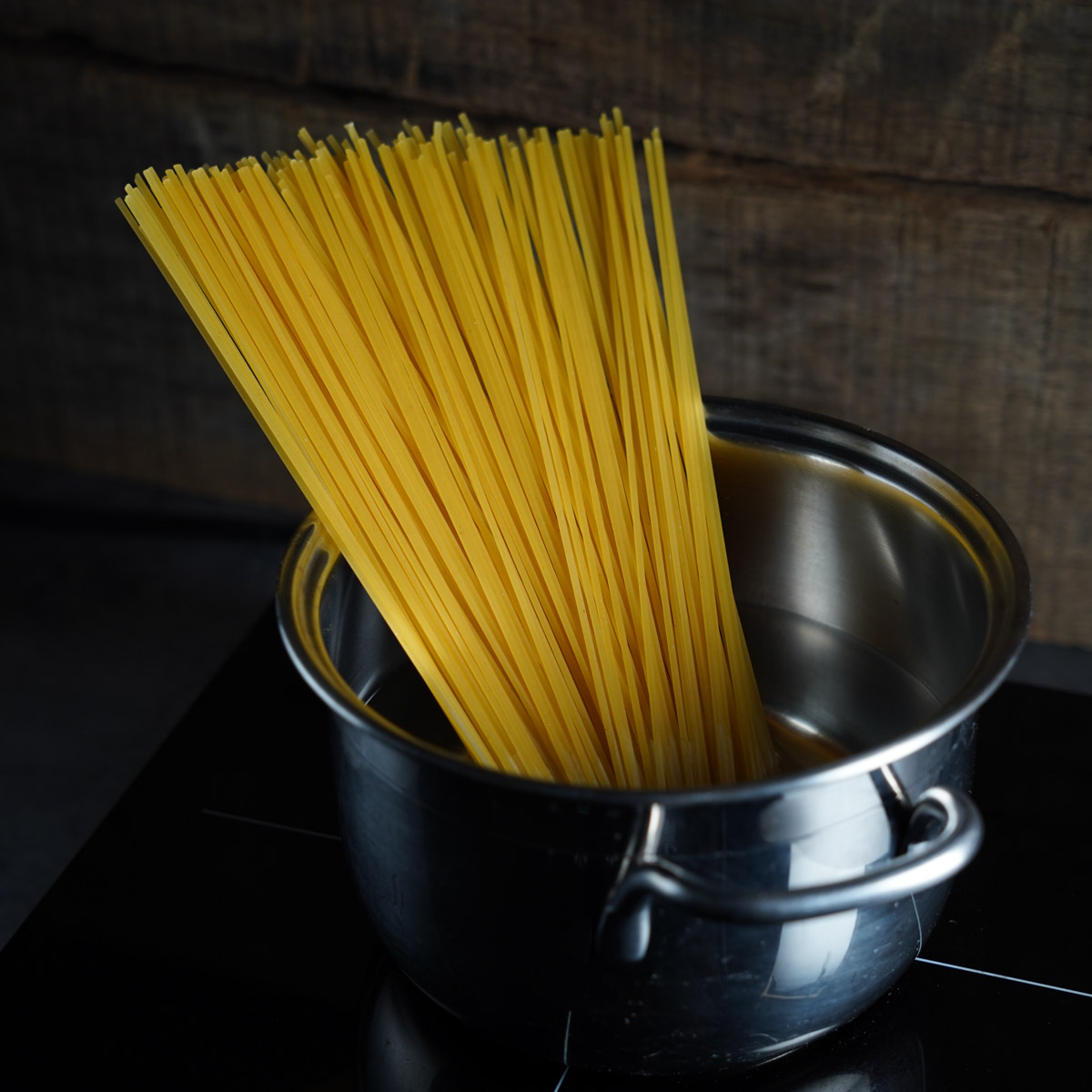 Vegane Spaghetti Carbonara Schritt 3 Nudeln kochen